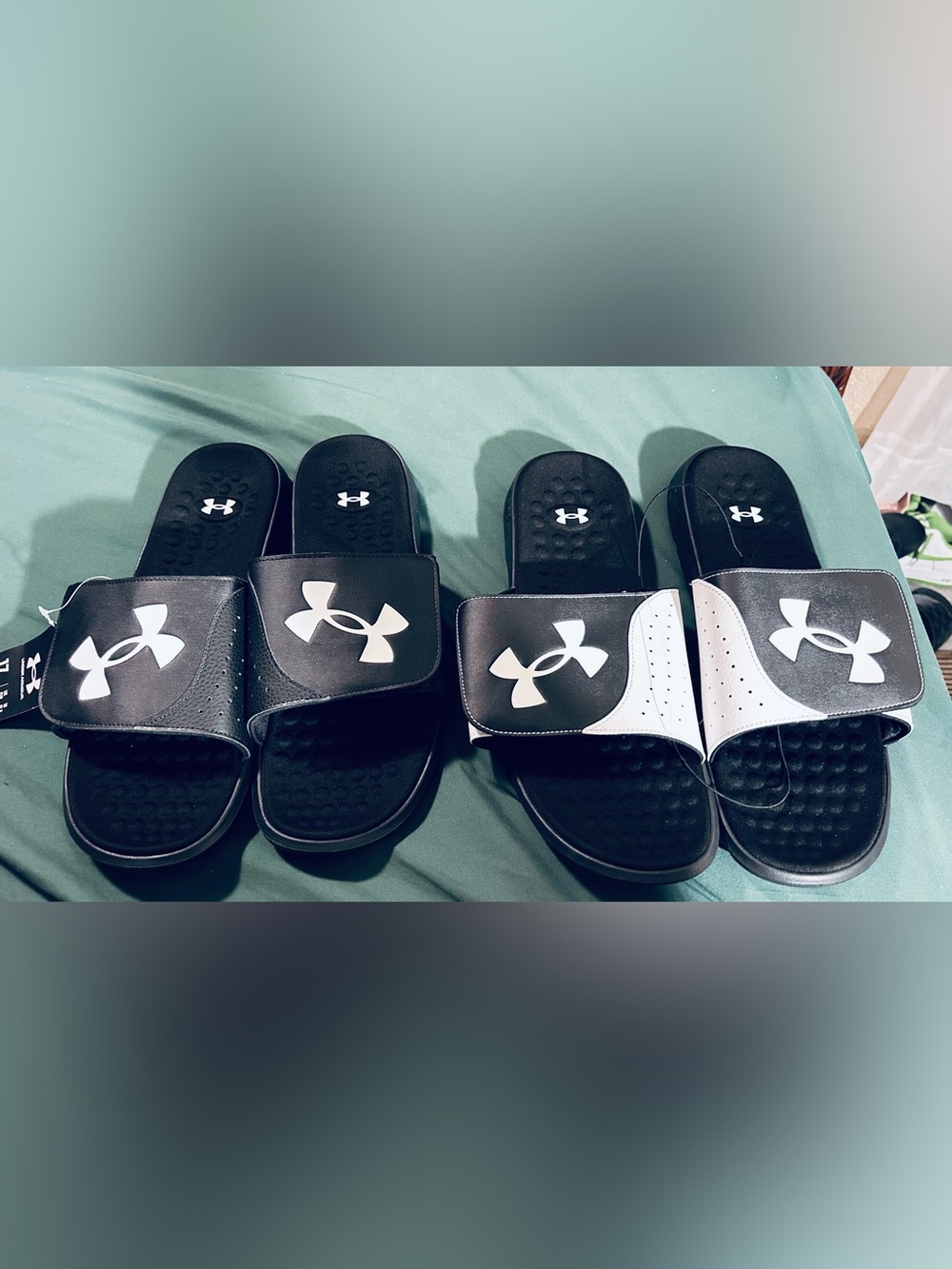 Under Armour Big & Tall Black and White Adjustable Slide Sandals (Size17”)